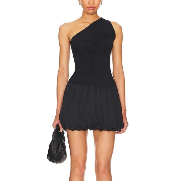 Belle the label Balloon Skirt in Black - Picture 1 of 9
